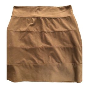 XXI large tan faux suede skirt pull on with stretch
